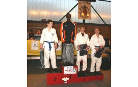 Tournoi International de Harnes (59) 