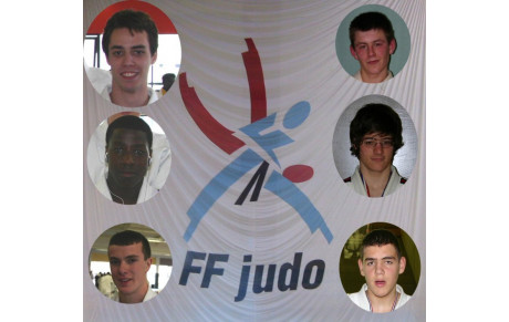 JUNIORS M